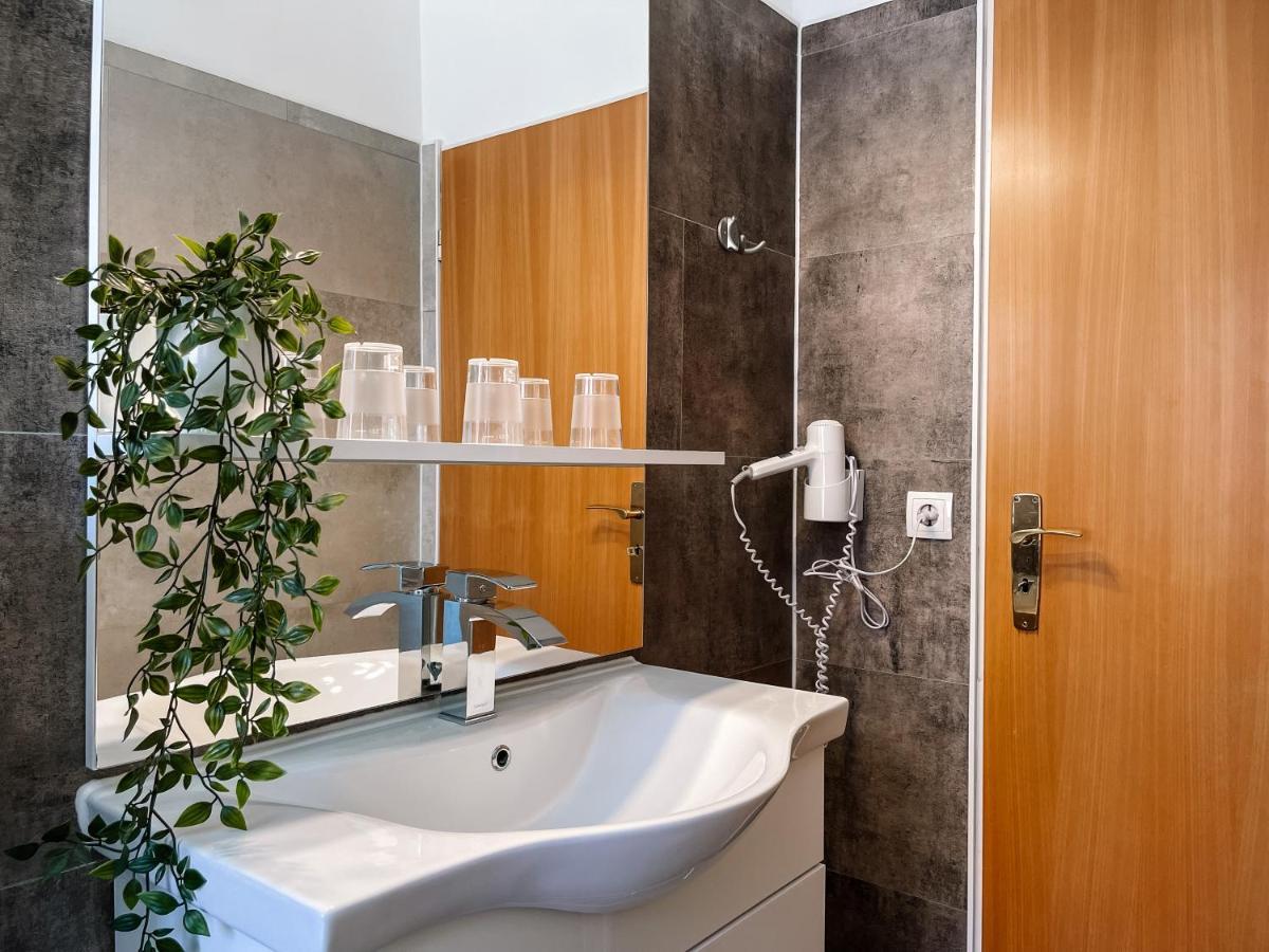 Hotel Falk BRE Εξωτερικό φωτογραφία